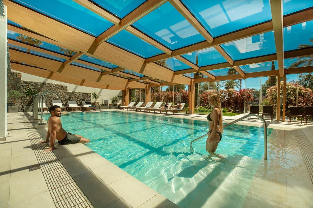 멜리아 빌라 가데아 비치 호텔 알테아 외부 사진 The pool at the Hotel