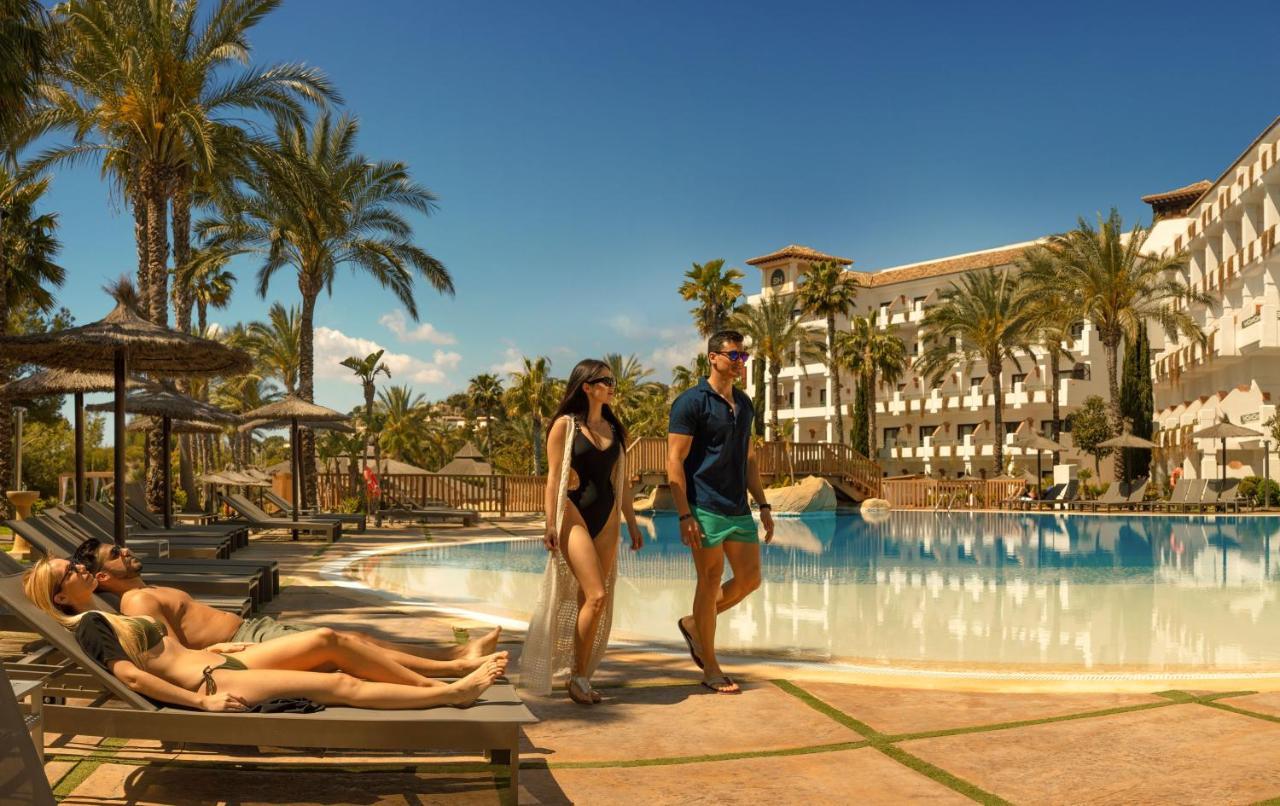 멜리아 빌라 가데아 비치 호텔 알테아 외부 사진 Hilton La Cala Resort